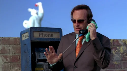 Still frame 26 from Breaking Bad Season 4 Episode 1