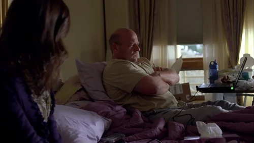 Still frame 33 from Breaking Bad Season 4 Episode 1