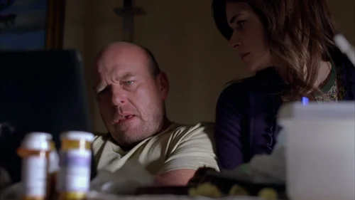 Still frame 34 from Breaking Bad Season 4 Episode 1