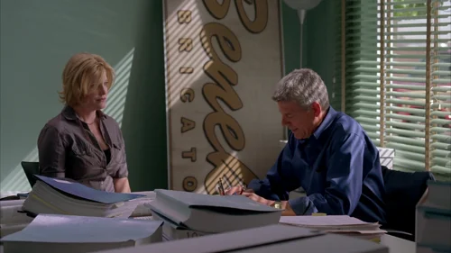 Still frame 54 from Breaking Bad Season 4 Episode 10