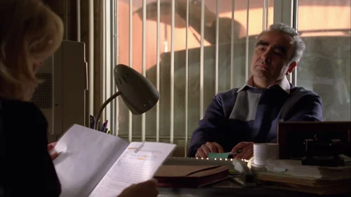 Still frame 44 from Breaking Bad Season 4 Episode 2
