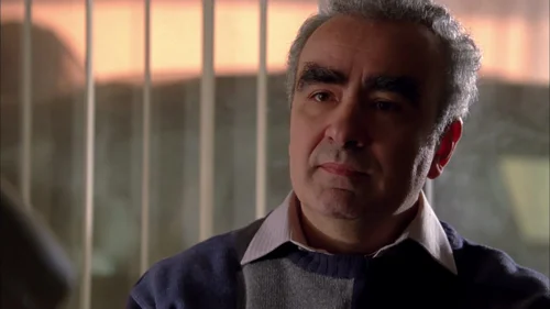 Still frame 45 from Breaking Bad Season 4 Episode 2
