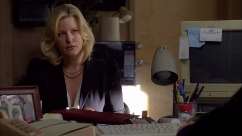 Still frame 46 from Breaking Bad Season 4 Episode 2