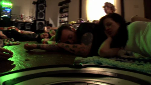 Still frame 21 from Breaking Bad Season 4 Episode 2