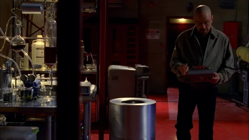 Still frame 26 from Breaking Bad Season 4 Episode 2
