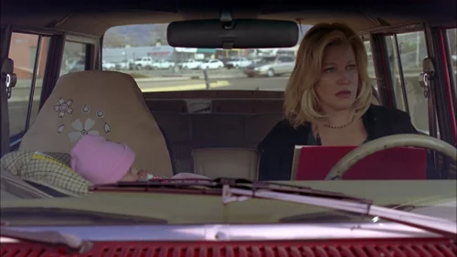 Still frame 30 from Breaking Bad Season 4 Episode 2