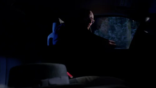 Still frame 37 from Breaking Bad Season 4 Episode 2