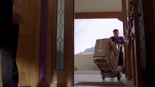 Still frame 40 from Breaking Bad Season 4 Episode 2