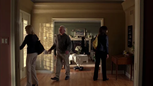 Still frame 25 from Breaking Bad Season 4 Episode 3