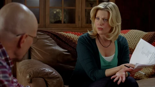 Still frame 15 from Breaking Bad Season 4 Episode 4