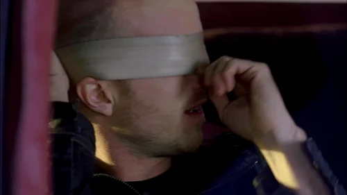 Still frame 33 from Breaking Bad Season 4 Episode 5