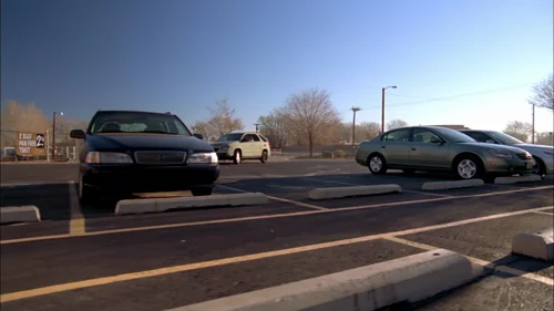 Still frame 3 from Breaking Bad Season 4 Episode 5