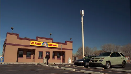 Still frame 4 from Breaking Bad Season 4 Episode 5