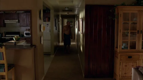 Still frame 17 from Breaking Bad Season 4 Episode 6