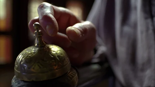 Still frame 1 from Breaking Bad Season 4 Episode 8