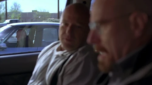 Still frame 32 from Breaking Bad Season 4 Episode 8