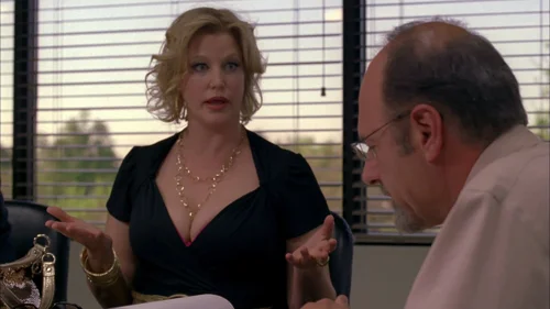 Still frame 54 from Breaking Bad Season 4 Episode 9
