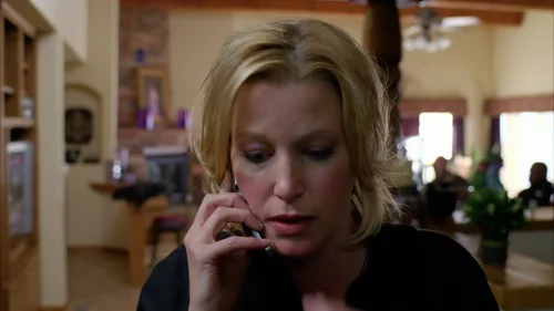 Still frame 8 from Breaking Bad Season 5 Episode 1