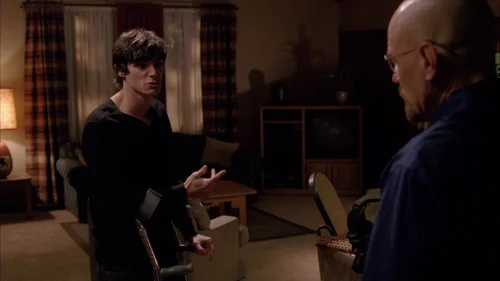 Still frame 12 from Breaking Bad Season 5 Episode 1