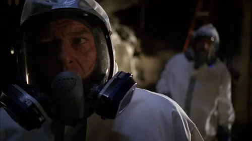 Still frame 21 from Breaking Bad Season 5 Episode 1