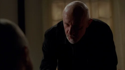 Still frame 38 from Breaking Bad Season 5 Episode 1