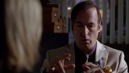 Still frame 44 from Breaking Bad Season 5 Episode 1