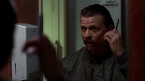 Still frame 5 from Breaking Bad Season 5 Episode 11