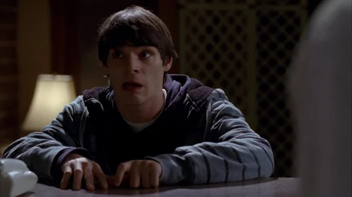 Still frame 16 from Breaking Bad Season 5 Episode 12