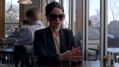 Still frame 34 from Breaking Bad Season 5 Episode 15