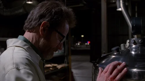 Still frame 106 from Breaking Bad Season 5 Episode 16