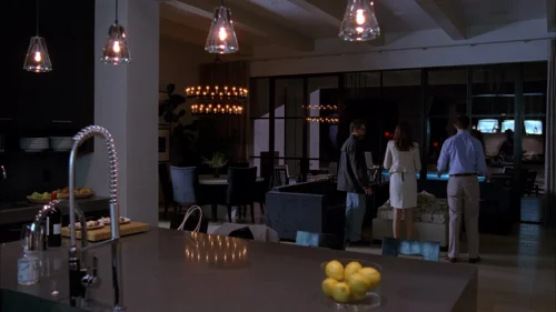 Still frame 32 from Breaking Bad Season 5 Episode 16