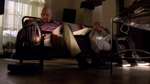 Still frame 14 from Breaking Bad Season 5 Episode 2