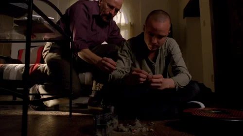 Still frame 15 from Breaking Bad Season 5 Episode 2