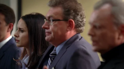 Still frame 28 from Breaking Bad Season 5 Episode 2