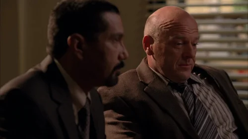 Still frame 32 from Breaking Bad Season 5 Episode 2