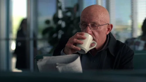 Still frame 33 from Breaking Bad Season 5 Episode 2