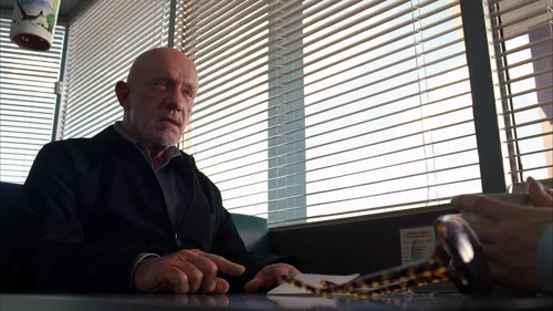 Still frame 42 from Breaking Bad Season 5 Episode 2
