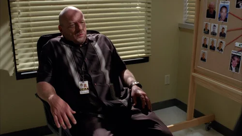 Still frame 32 from Breaking Bad Season 5 Episode 4
