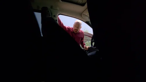 Still frame 3 from Breaking Bad Season 5 Episode 4