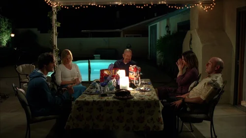 Still frame 40 from Breaking Bad Season 5 Episode 4