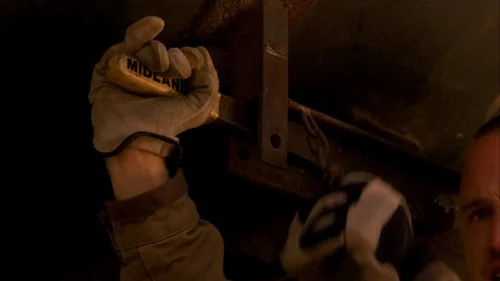 Still frame 80 from Breaking Bad Season 5 Episode 5