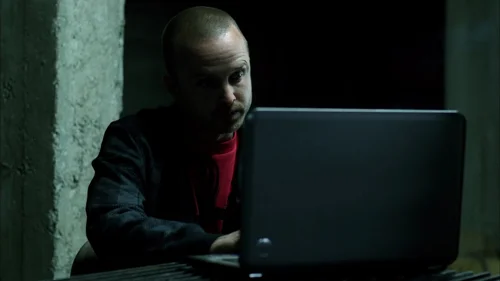 Still frame 17 from Breaking Bad Season 5 Episode 5