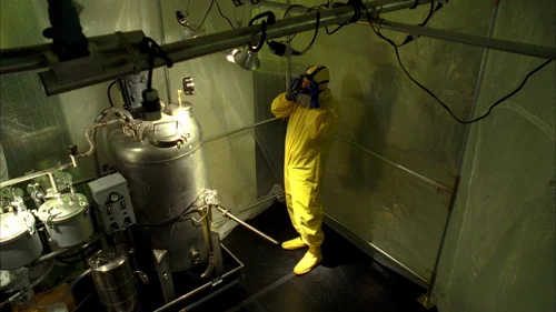 Still frame 29 from Breaking Bad Season 5 Episode 6