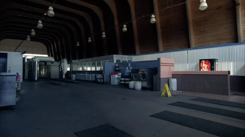 Still frame 15 from Breaking Bad Season 5 Episode 7