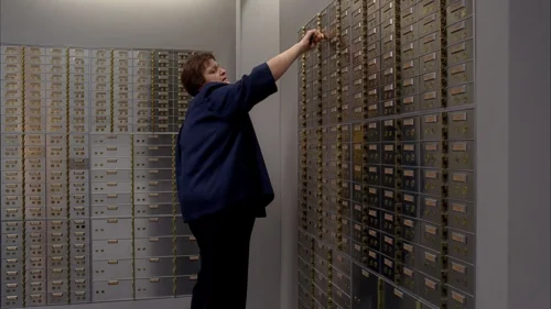 Still frame 22 from Breaking Bad Season 5 Episode 7