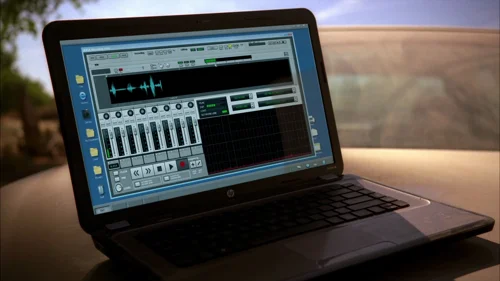 Still frame 29 from Breaking Bad Season 5 Episode 7