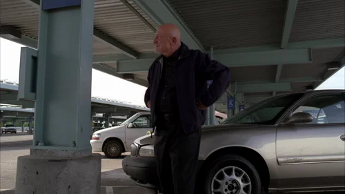 Still frame 32 from Breaking Bad Season 5 Episode 7