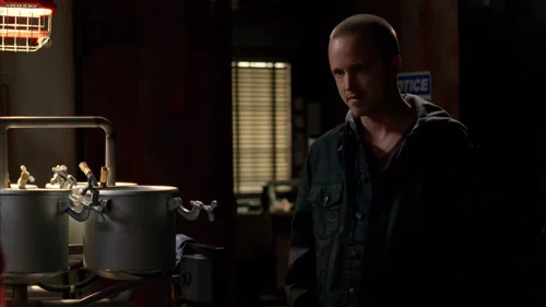Still frame 39 from Breaking Bad Season 5 Episode 7