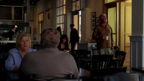 Still frame 11 from Breaking Bad Season 5 Episode 8