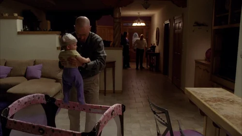 Still frame 28 from Breaking Bad Season 5 Episode 8